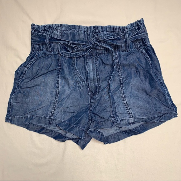 Jean Shorts WOmen’s 28 Paper Bag High Waisted Tie Front Blue Denim Summer Boho - Picture 1 of 9